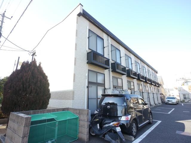 レオパレスコートアベIVの物件外観写真