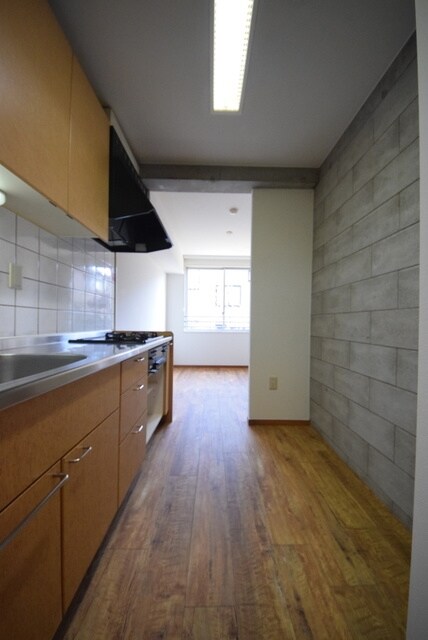 エルムコートの物件内観写真