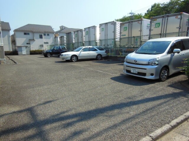 アイアンフラッツの物件内観写真