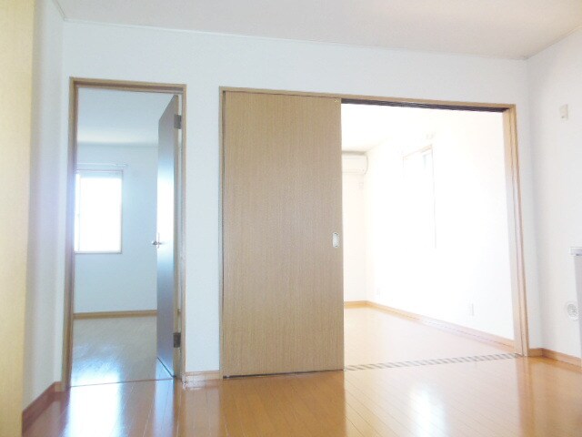 カトルコートの物件内観写真