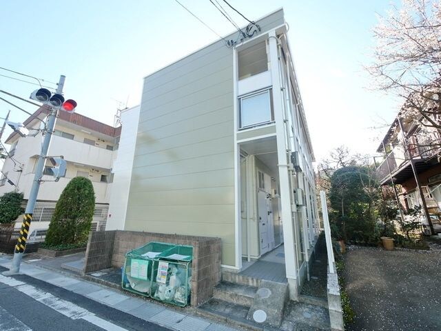 レオパレスベンデュールの物件外観写真