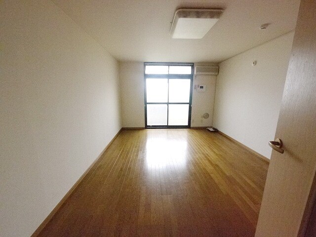 レオパレスTAKASAGOの物件内観写真