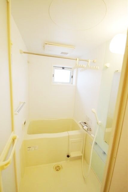 ジュヴァンセルの物件内観写真