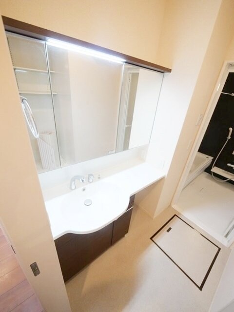 ブリュンヒルトの物件内観写真