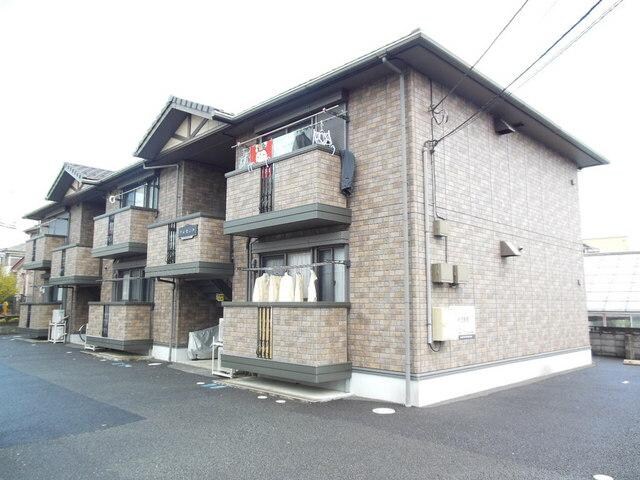 クレセントの物件外観写真