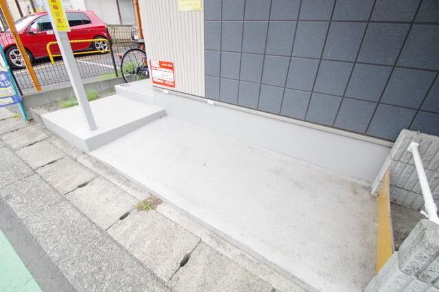 フローラ共和の物件内観写真