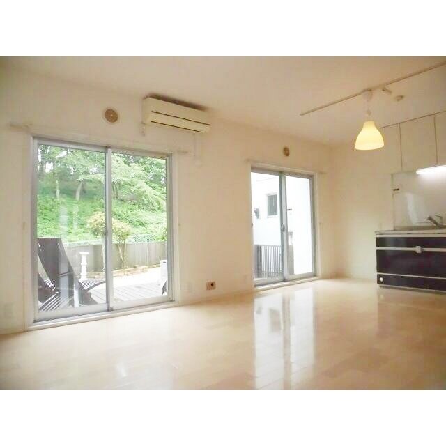 京王ガーデン平山の物件内観写真