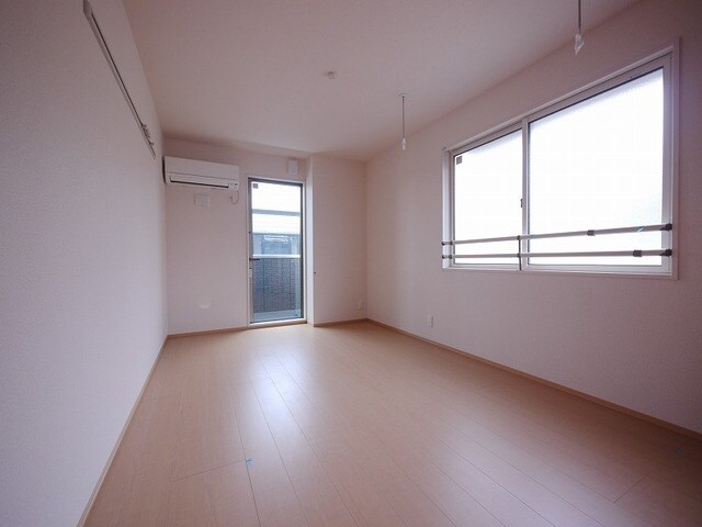 ルピナスシャトーの物件内観写真