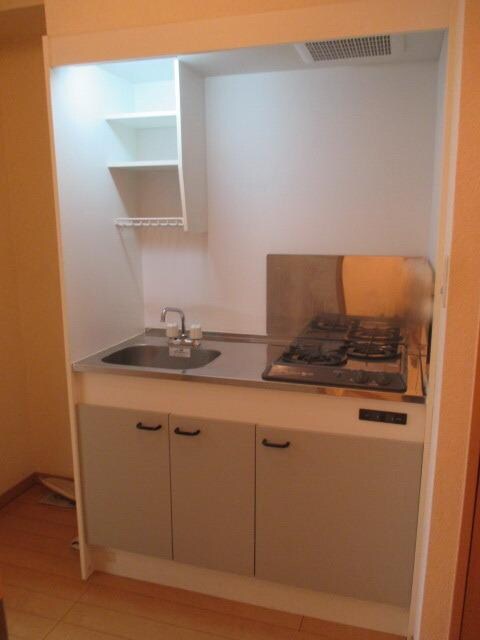 アムールサンフィールドの物件内観写真