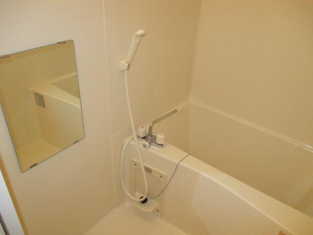 アムールサンフィールドの物件内観写真