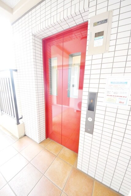 アルベールFの物件内観写真