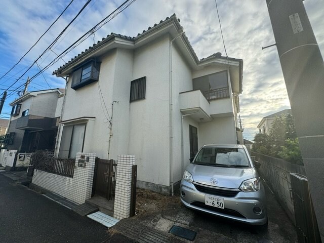 八王子市絹ヶ丘3丁目戸建の物件外観写真