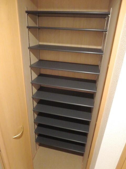 カーサフィオーレの物件内観写真