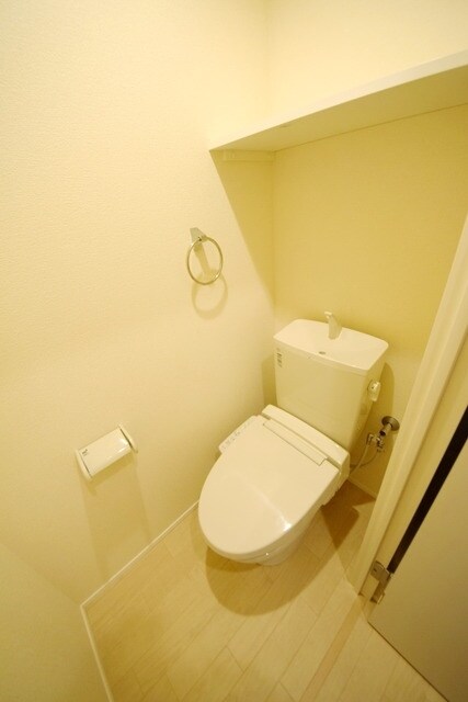 レオネクスト日野万願寺の物件内観写真