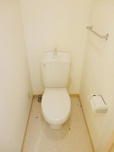 モナリエーEの物件内観写真