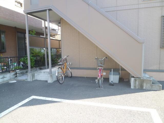 モナリエーEの物件内観写真