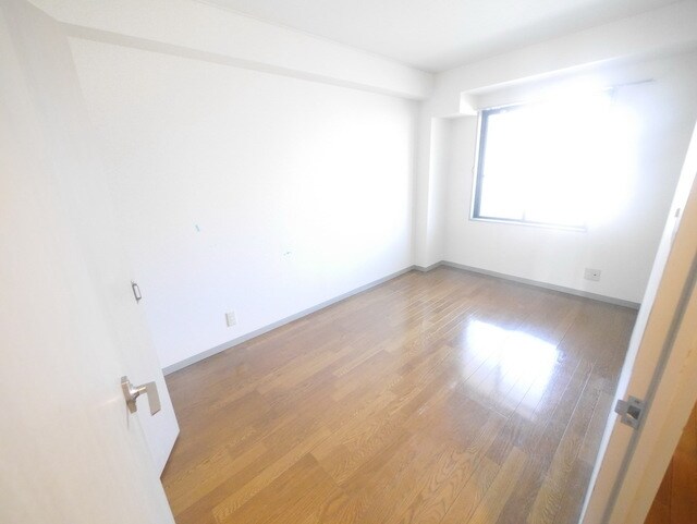 アーヴァンパレス松木の物件内観写真