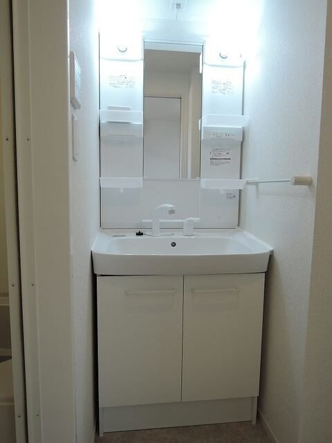 ルミエール モンドBの物件内観写真