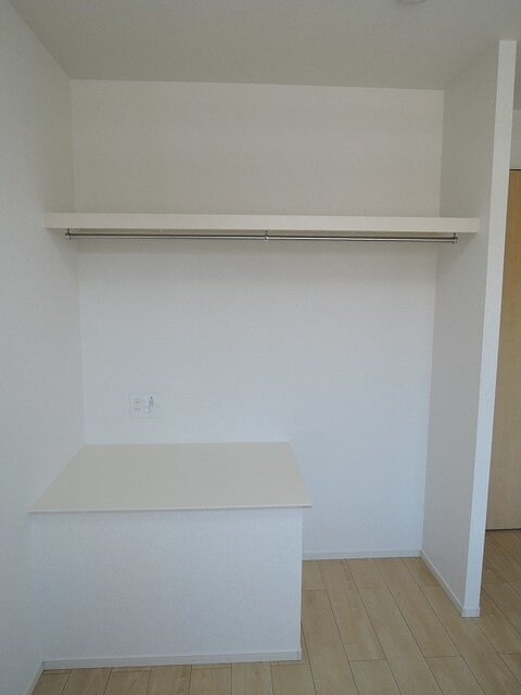 ルミエール モンドBの物件内観写真