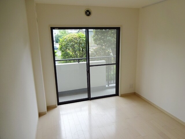 アプリーテ梶ヶ谷の物件内観写真