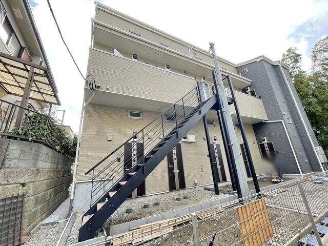 グロリアグランデの物件外観写真