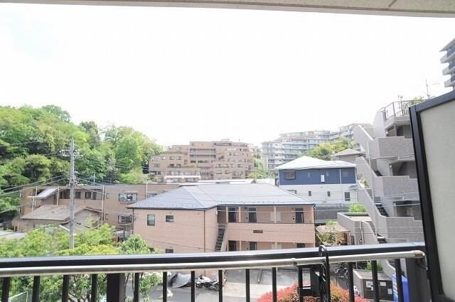 アビタシオン根岸IIIの物件内観写真