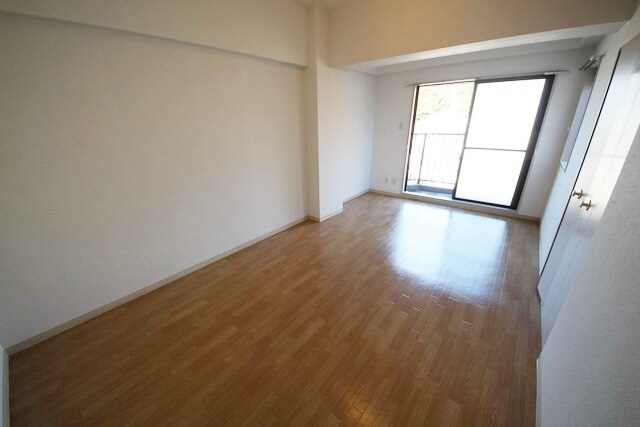 エルドメーヌ志村の物件内観写真