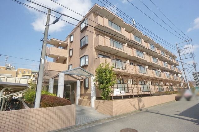 カサベルデUの物件外観写真