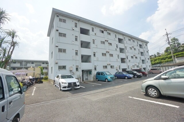 栄里第2マンションの物件外観写真