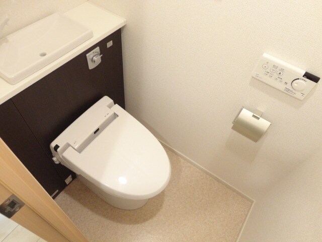 クレール青葉台の物件内観写真