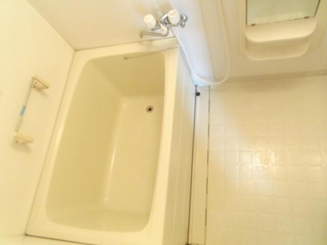 ハウゼ・ユートピアBの物件内観写真