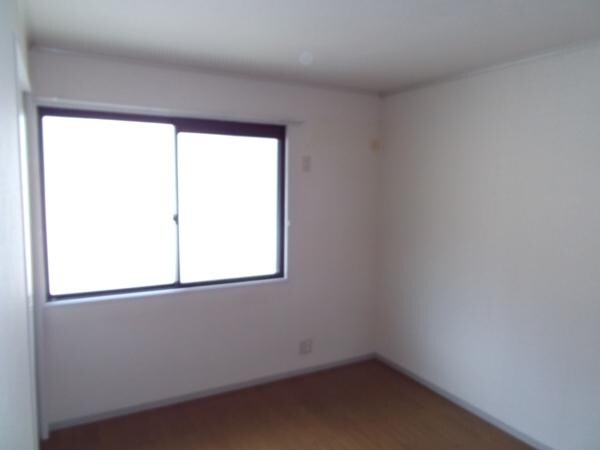 ハウゼ・ユートピアBの物件内観写真