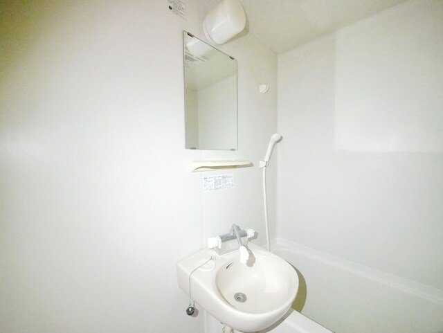 レオパレスマ・フレールの物件内観写真