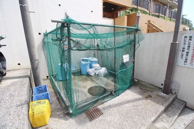 フルール三神 三番館の物件内観写真