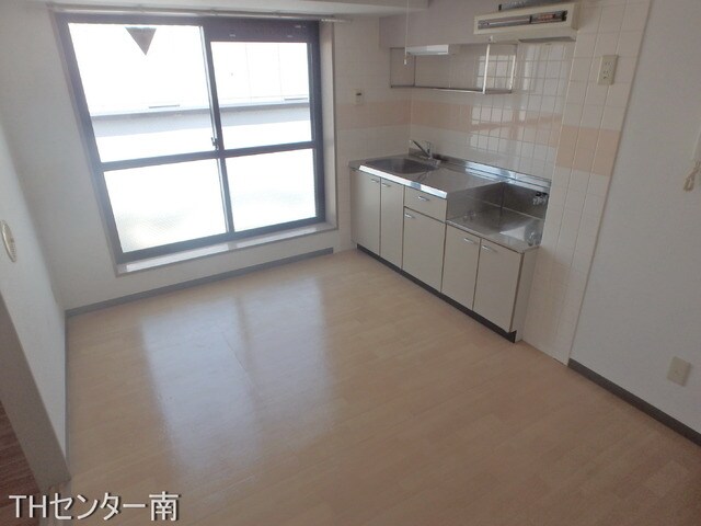 プラザ仲町台センターの物件内観写真