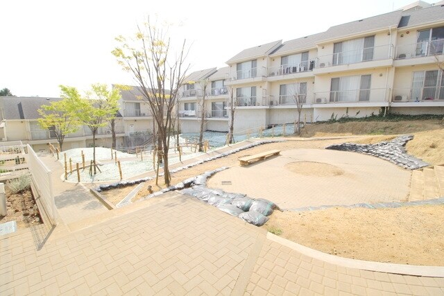 Centre Courtの物件内観写真