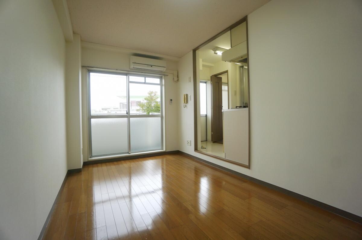 ラ・レイネ鷺沼の物件内観写真