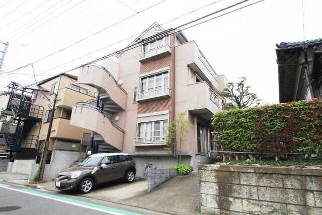 ヴェルデュールの物件外観写真