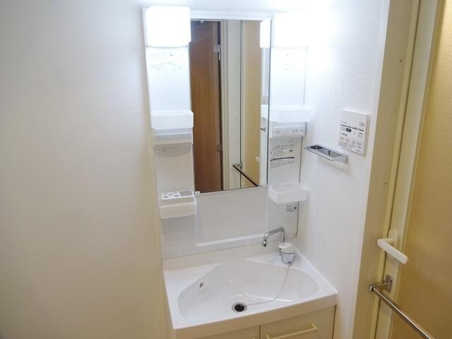 スカイコートパレス溝の口の物件内観写真