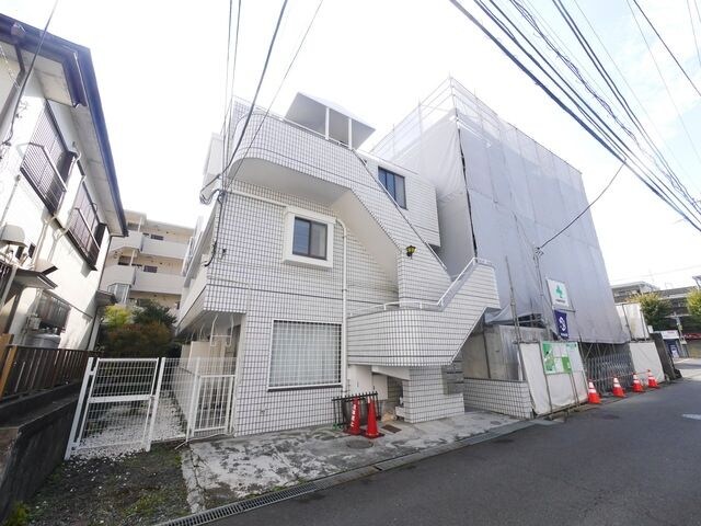 ホワイトレジデンス鷺沼の物件内観写真