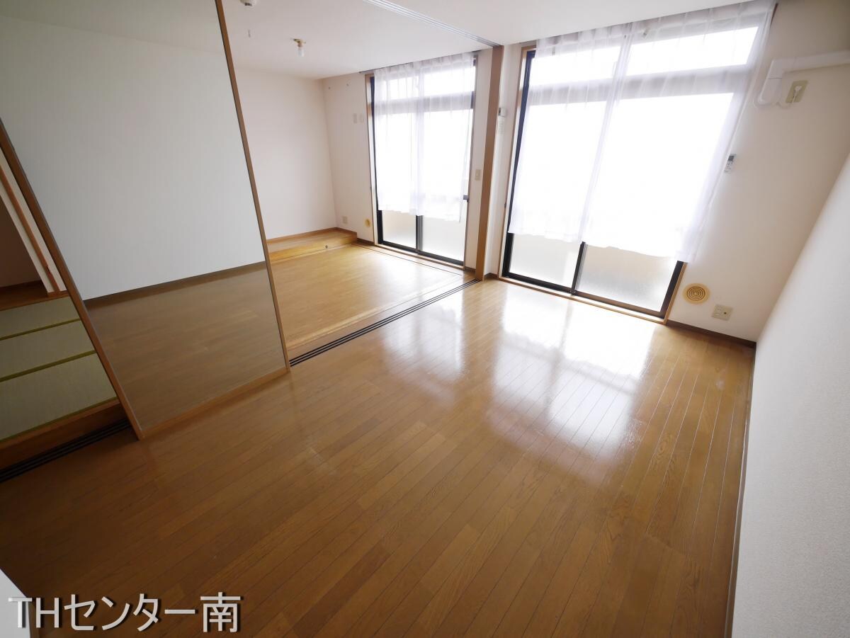 ルネス・パルルの物件内観写真