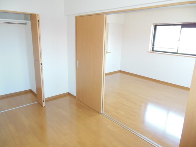 プリマベガの物件内観写真