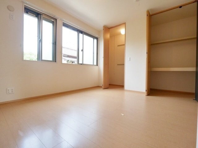 ウィスタリアの物件内観写真