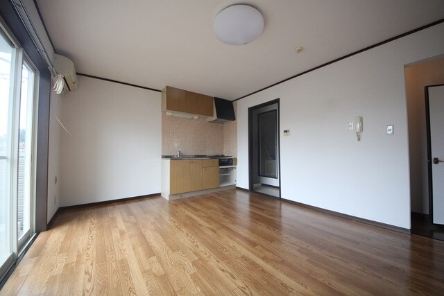 メゾン東大沼の物件内観写真