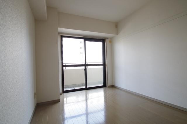 サザントゥリーIIの物件内観写真