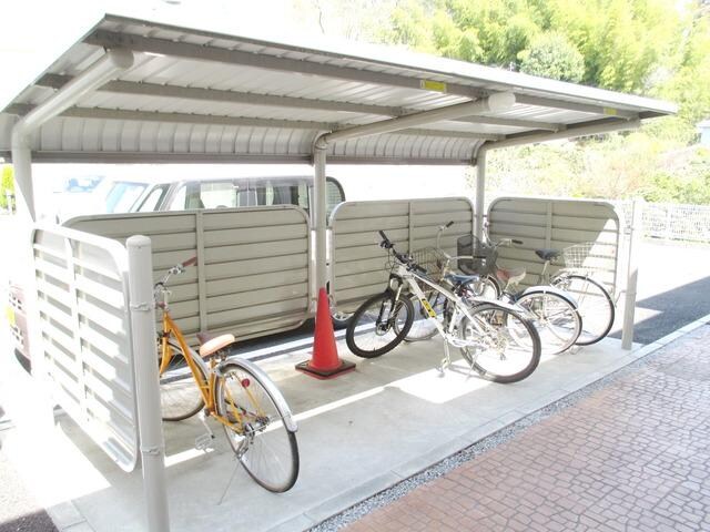 フランフィオーレBの物件内観写真