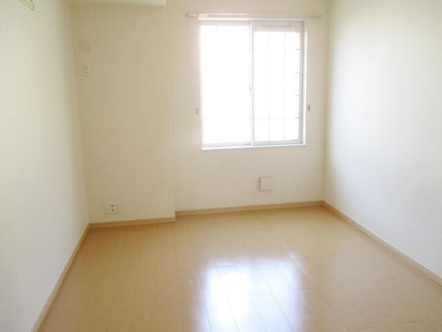 フランフィオーレBの物件内観写真