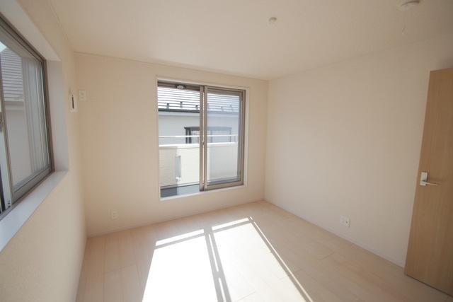 クレイドルガーデン厚木市山際第26の物件内観写真