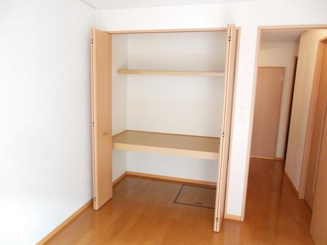 フローラM Iの物件内観写真