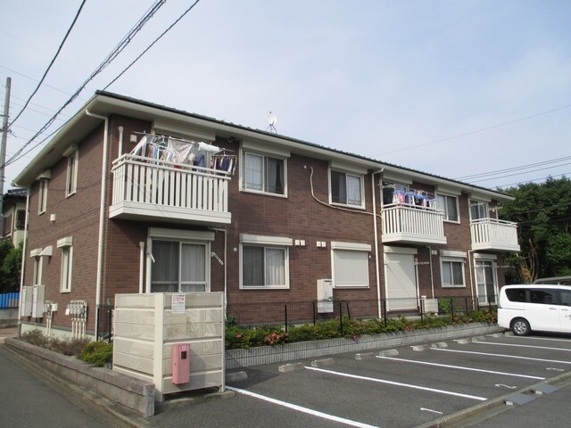 プレミールの物件外観写真